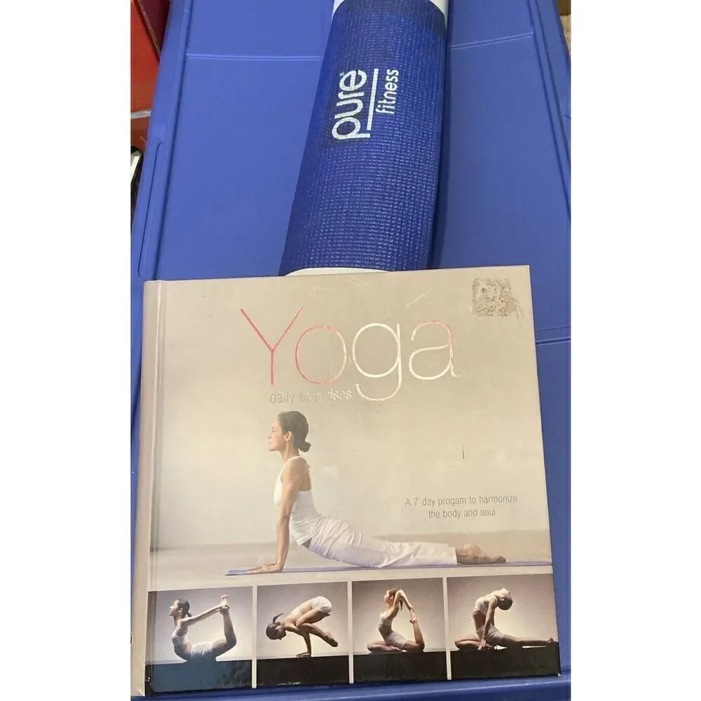 Yoga Lightweight Non-Slip Mat 24”x‎ 68”plus Yoga Daily Exercise Book